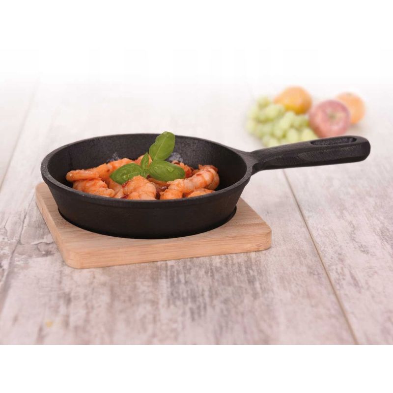 Set me tigan dhe dërrasë servirje